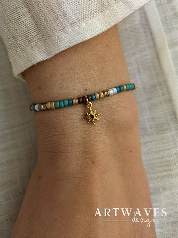 buntes personalisiertes Ethno Perlenarmband • Colorado • Rocailles Armband mit Anhänger 24 Karat vergoldet als Bettelarmband