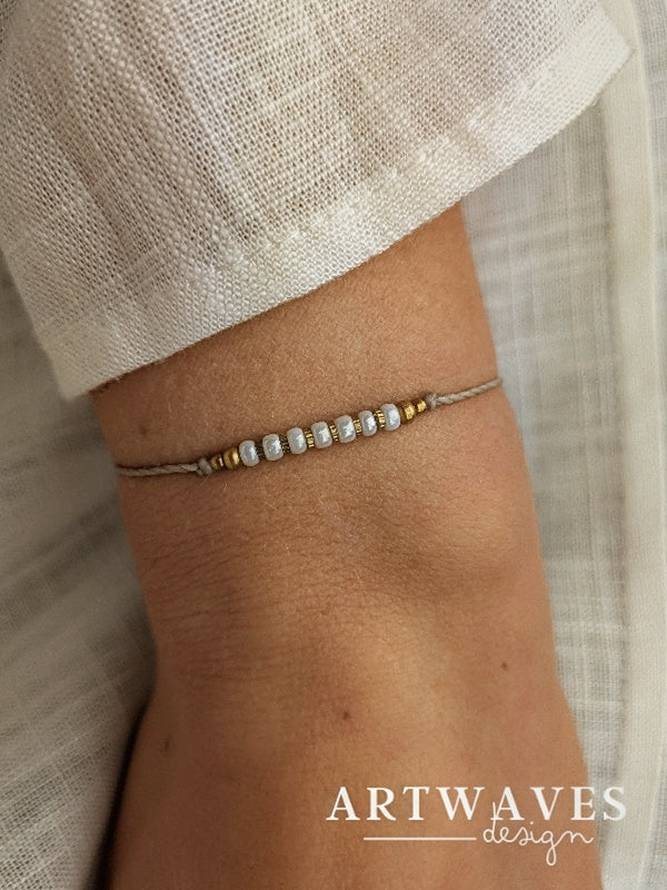 Boho Glasperlen Armband personalisiert • Glasdrop • minimalistisches Armkettchen mit Perlen