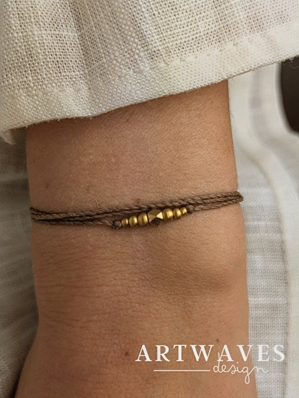 minimalistisches boho Freundschaftsarmband • Yala • personalisiert aus Nylonband mit Diamant Messingperle