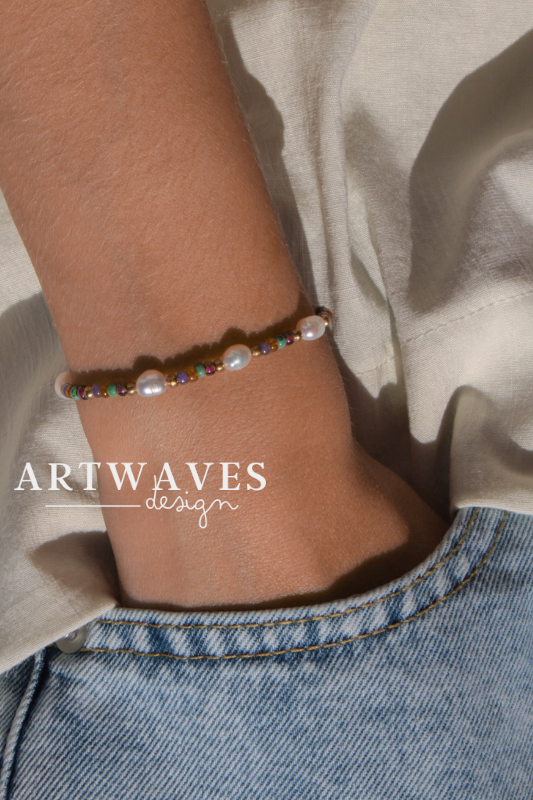 Buntes glasperlen armband mit Süßwasserperlen