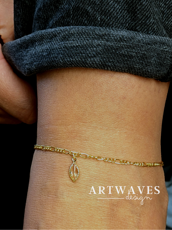 goldenes Fußkettchen mit kristallglasanhänger