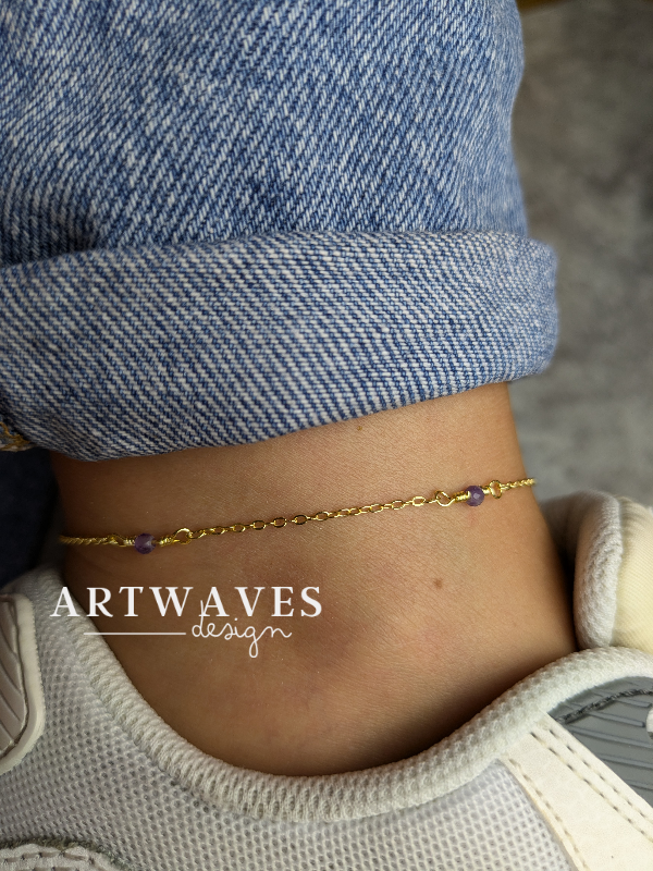 minimalistisches boho gold Fusskettchen mit Rosenquarz • Artemis • zarter handmade Fussschmuck 18K vergoldet für Damen