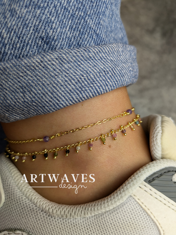 minimalistisches boho gold Fusskettchen mit Rosenquarz • Artemis • zarter handmade Fussschmuck 18K vergoldet für Damen