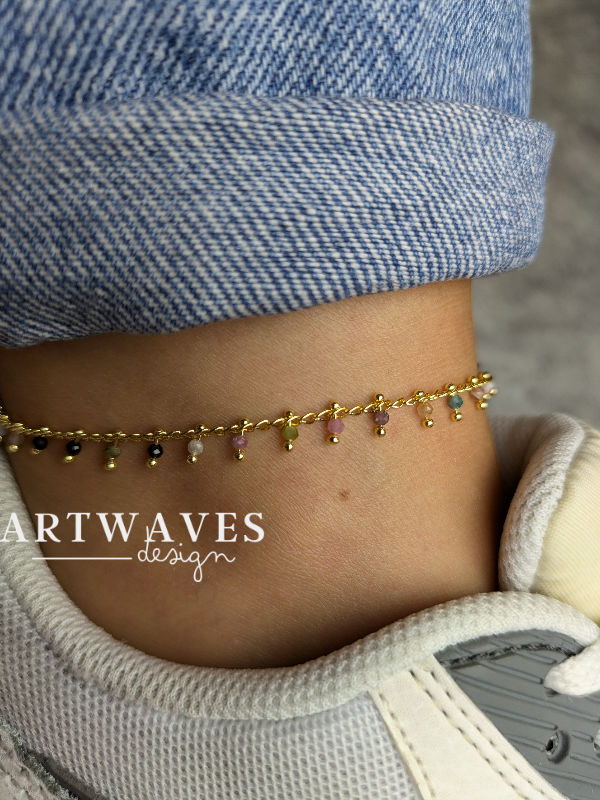 minimalistisches boho gold Fusskettchen mit Geburtsstein • Feronia • zarter handmade Fussschmuck 18K vergoldet für Damen