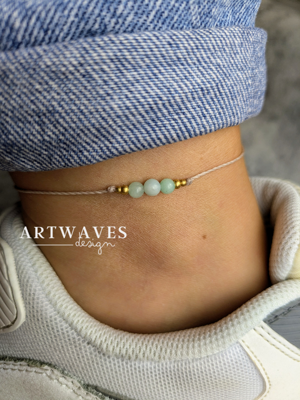 minimalistisches boho Fusskettchen mit Geburtsstein Perle • Bangkok • personalisiert verstellbar Fusschmuck