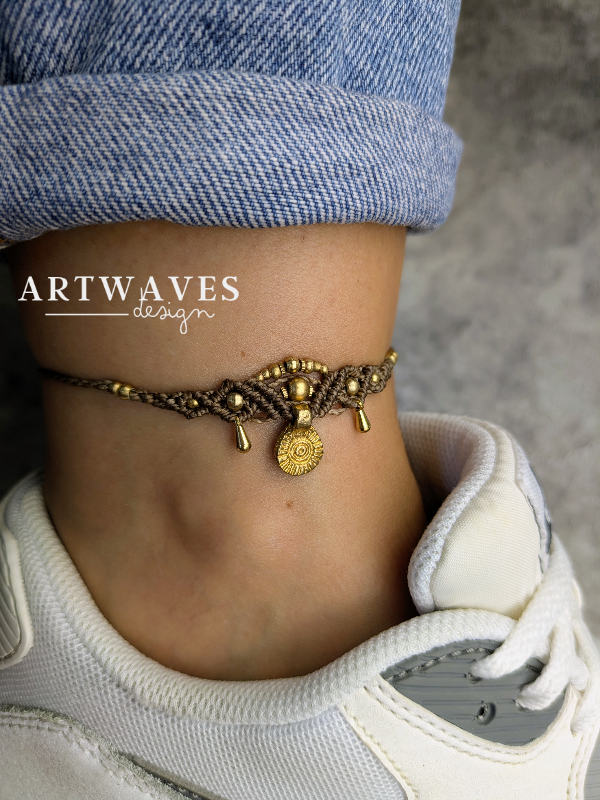Makramee Hippie Fusskettchen personalisiert • Rise • Gypsy Festival boho Fussschmuck mit Sonnen Anhänger