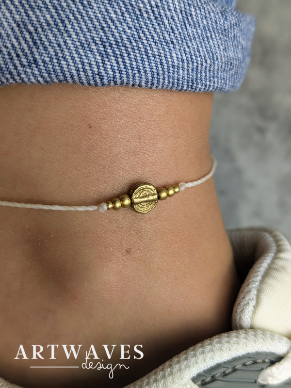 minimalistisches boho Fusskettchen mit Lebensspirale  • Trujillo • personalisierter Fusschmuck Freundschaftsband