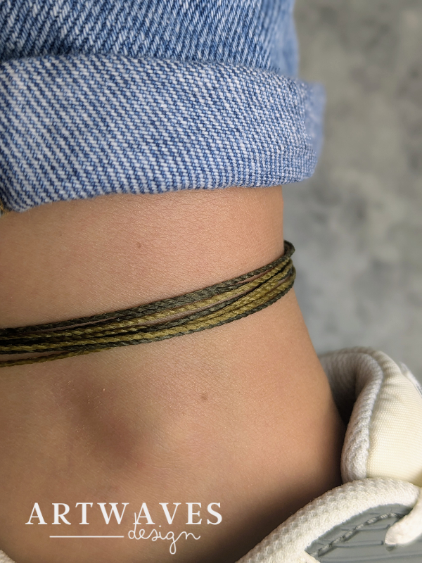 minimalistisches Wickel Fusskettchen personalisiert im boho style • Algave • surfer hippie Fussschmuck