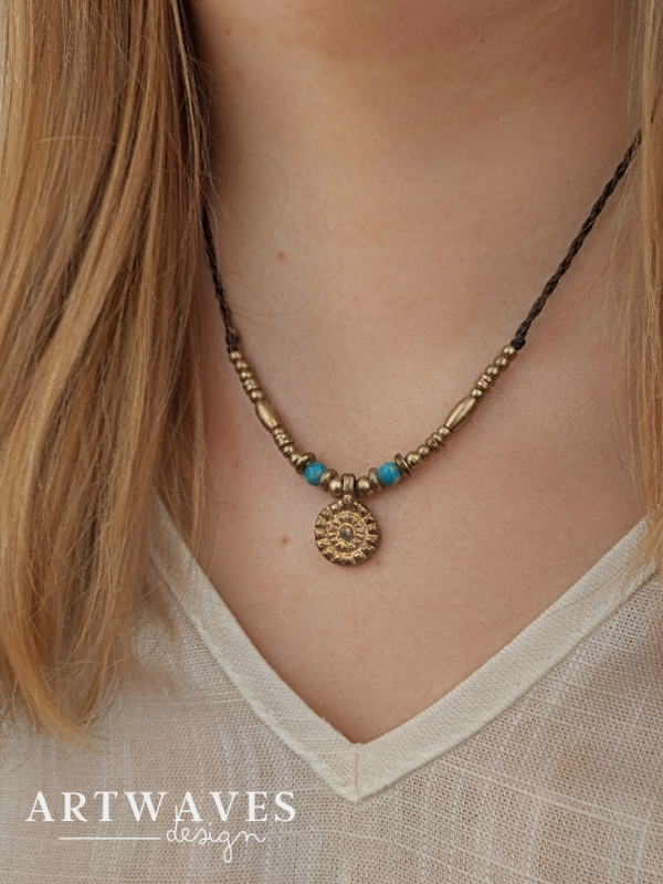 minimalistische Damen Halskette mit Anhänger personalisiert • Surabaya • boho Kette im Hippiestil