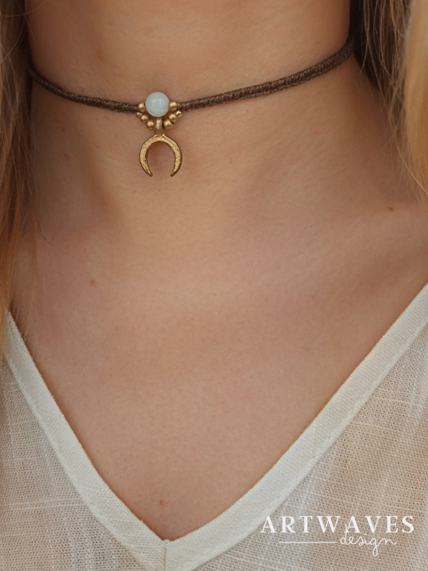 Edelstein boho Mondkette Choker mit Anhänger • Ha Noi • minimalistische Halskette personalisiert mit Geburtsstein