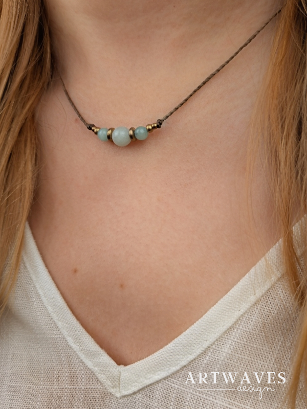 Minimalistische Geburtsstein Edelstein Halskette • Helsinki • boho Kette personalisiert