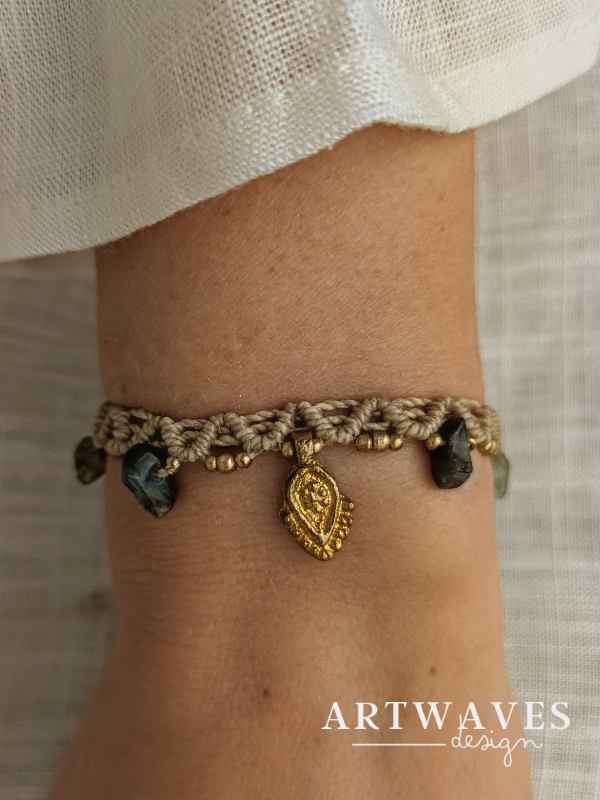 Heilstein Makramee Armband mit Edelsteinen • Kochi • minimalistisches Armband im gypsy style