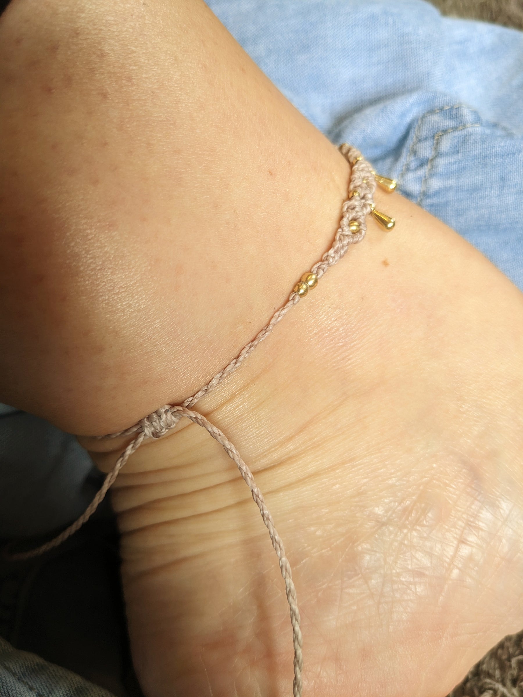 Makramee boho Fusskettchen personalisiert • Miracle • Hippie festival Fusschmuck mit Anhänger und Geburtsstein