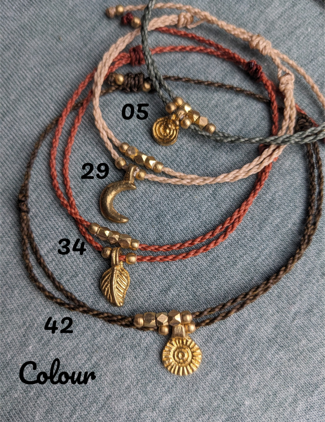 minimalistisches boho Fusskettchen mit Anhänger • Diamond • personalisierter Fusschmuck Freundschaftsband