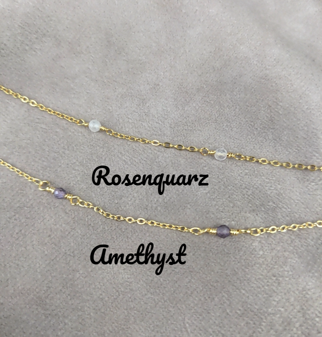 minimalistisches boho gold Fusskettchen mit Rosenquarz • Artemis • zarter handmade Fussschmuck 18K vergoldet für Damen