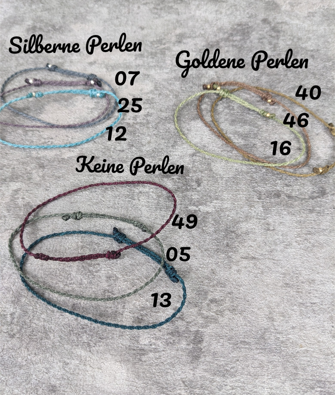 minimalistisches Fusskettchen personalisiert im boho style • Bali • surfer hippie Fussschmuck mit Messingperlen