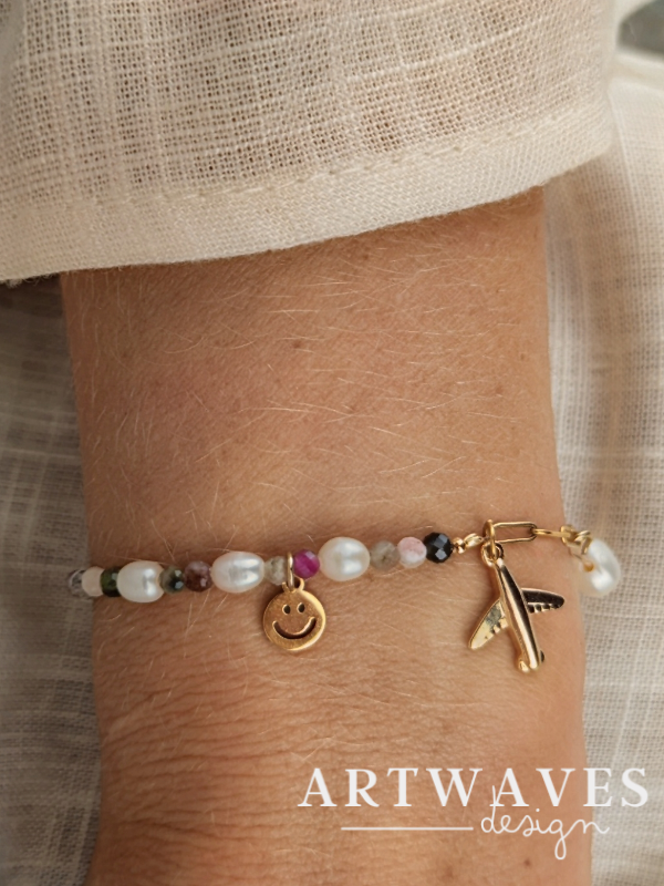 Kopie Edelstahl Bettelarmband mit Süßwasserperlen Klasse 5A • Shelly • dezente personalisierte boho Armkette