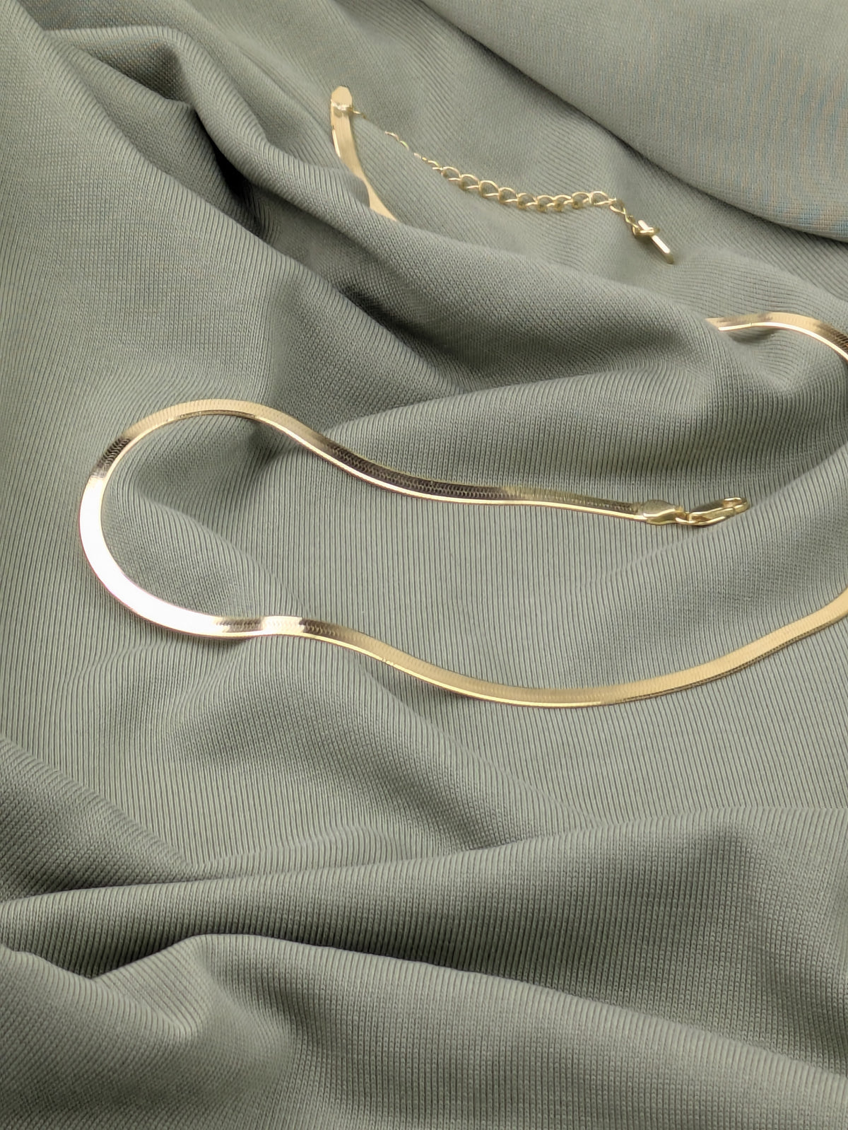 Damen Halskette aus 925er Silber minimalistisch 18 Karat vergoldete Kette