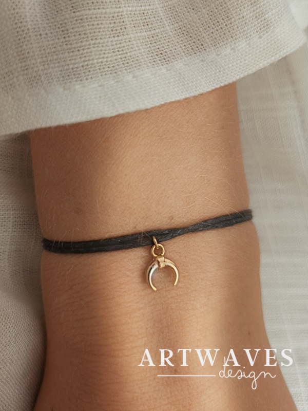 Minimalistisches personalisiertes Wickelarmband verstellbar • Sunday • filigranes Armband im surfer Style