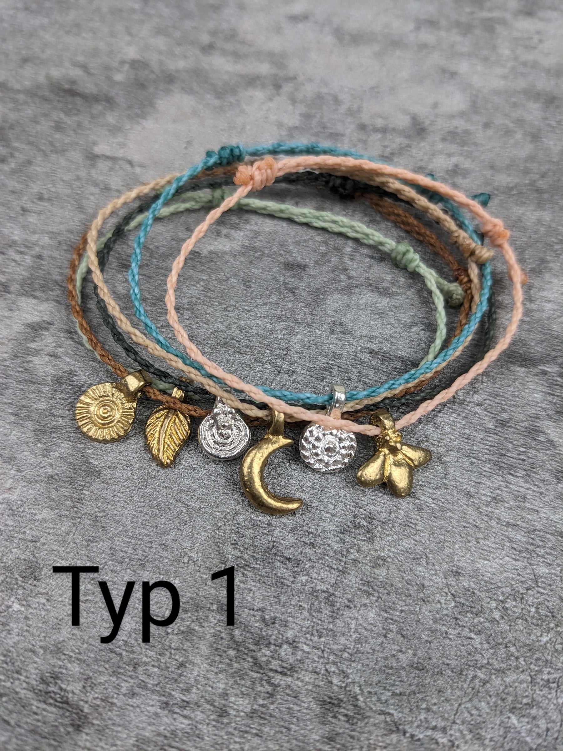 Minimalistisches Surfer Fussband personalisiert • Den Haag • Makramee Fusskettchen