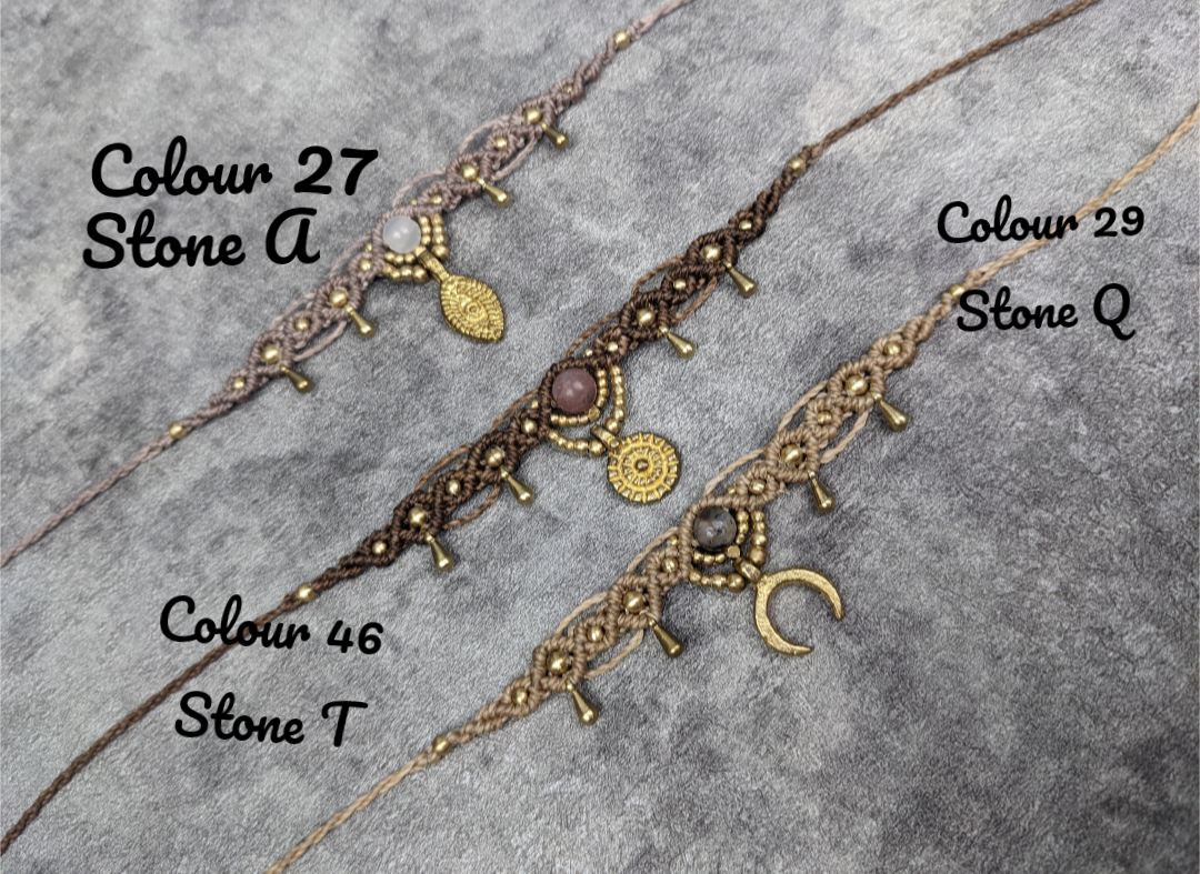 Makramee boho Fusskettchen personalisiert • Moon • Hippie festival Fusschmuck mit Anhänger und Geburtsstein