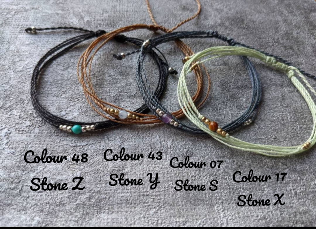 Personalisiertes Geburtsstein Fusskettchen boho Style • Jakarta • minimalistischer Fusschmuck mit Edelsteinperl