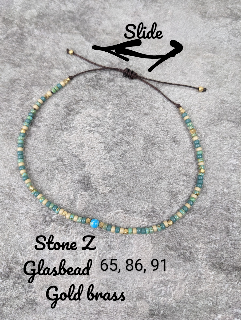 Minimalistisches Glasperlen boho Fusskettchen • Malmö • personalisierter Fussschmuck mit Geburtssteinperle