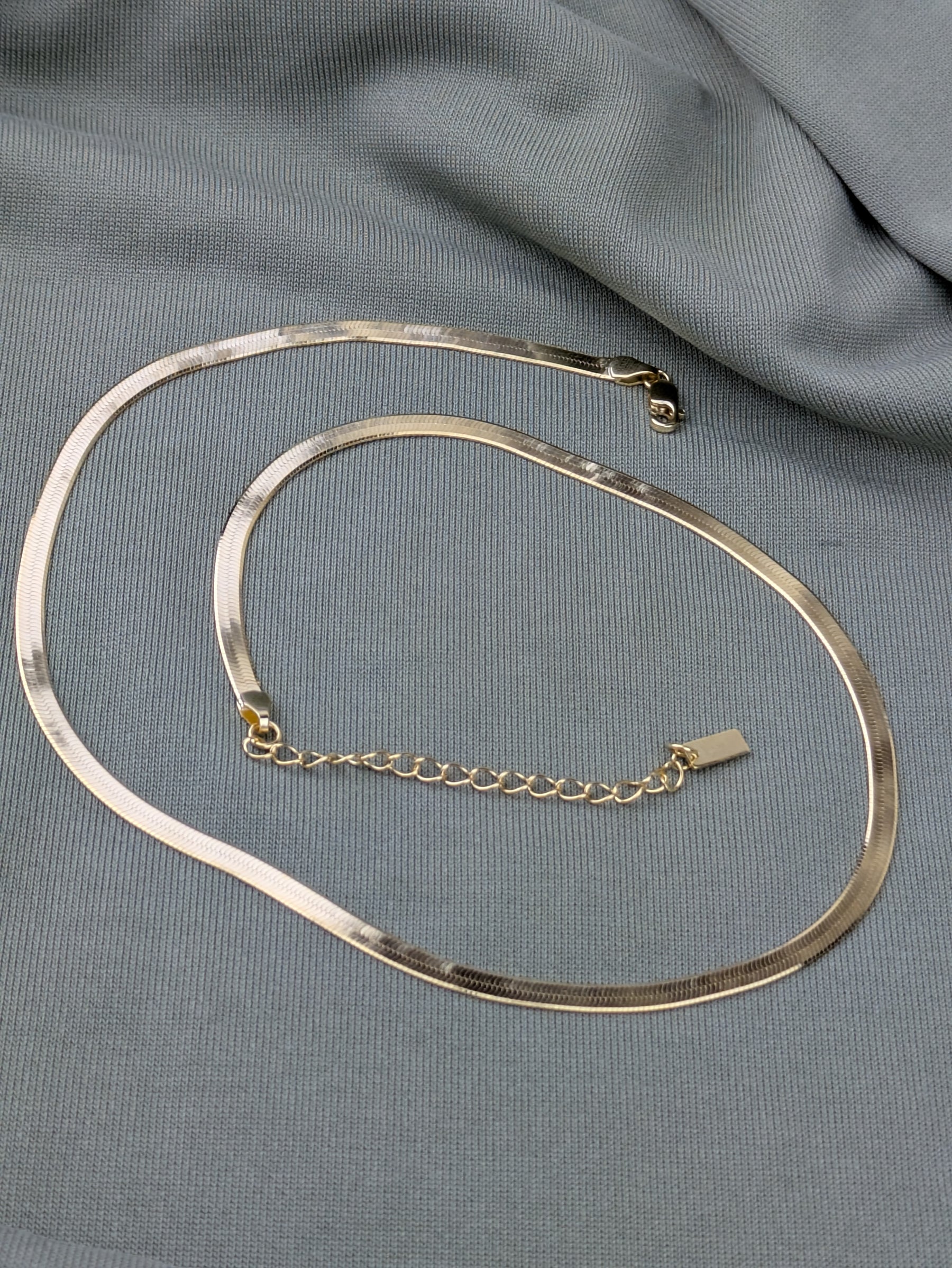 Damen Halskette aus 925er Silber minimalistisch 18 Karat vergoldete Kette