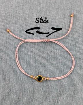Minimalistisches Geburtssteinarmband mit Edelsteinfassung • Birth • personalisiertes Armkettchen