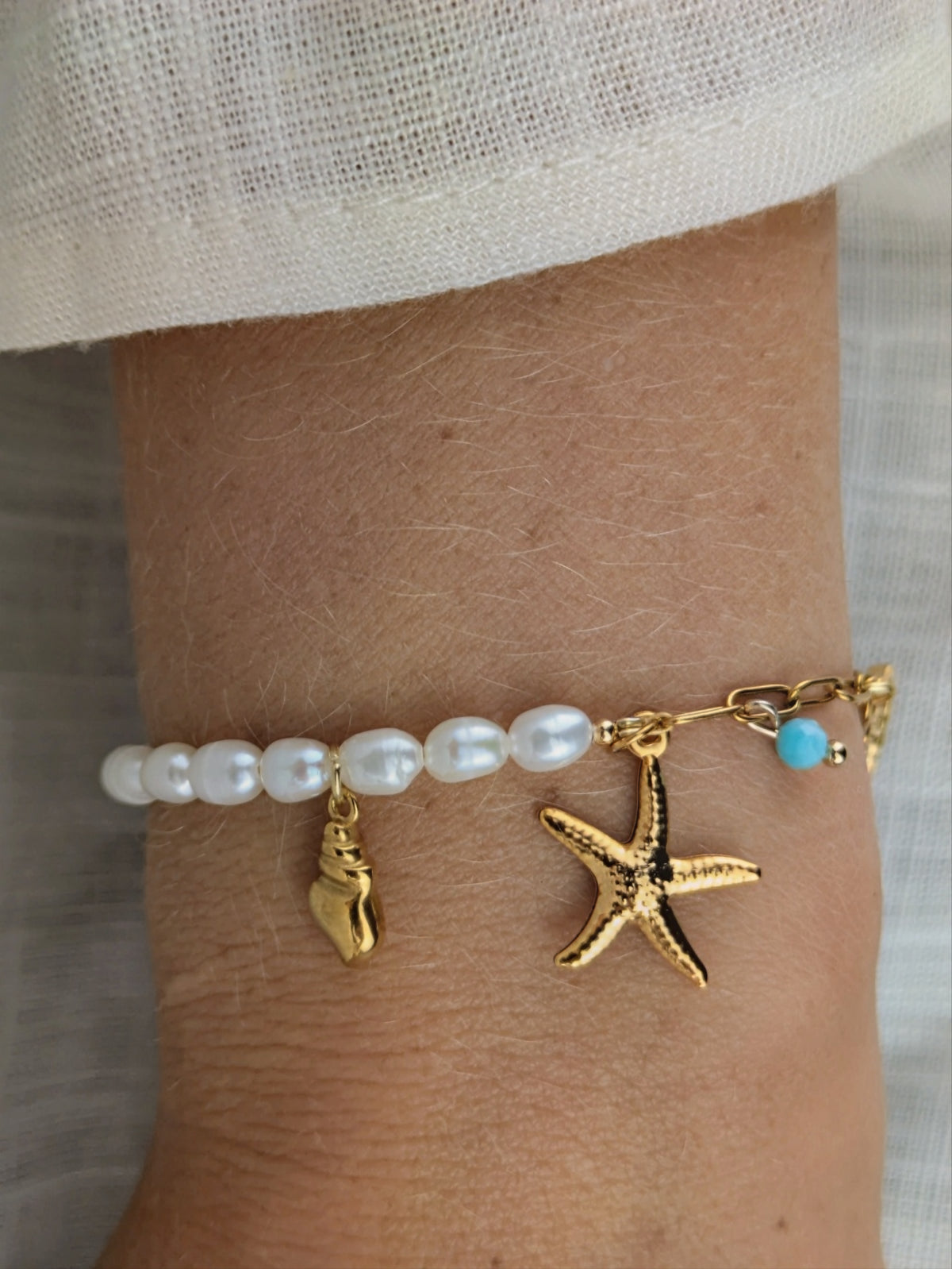Edelstahl Bettelarmband mit Süßwasserperlen Klasse 5A  • Shelly • dezente personalisierte boho Armkette
