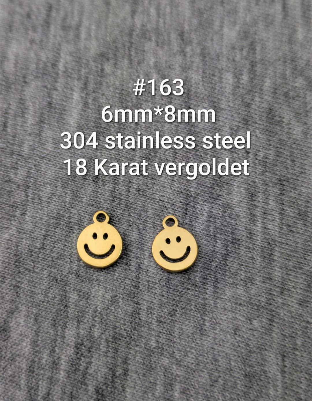 Edelstein Charms