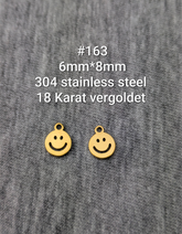 Edelstein Charms