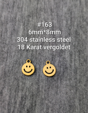 Edelstein Charms