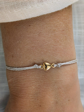 Kopie Minimalistisches boho Freundschaftsarmband mit 24 Karat vergoldetem Ornament • Heart • personalisiertes Armkettchen