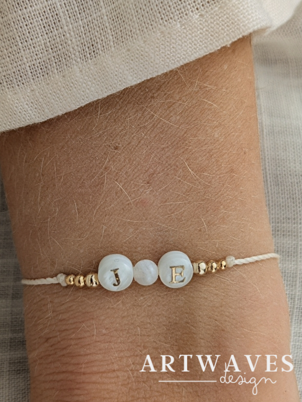 Minimalistisches personalisiertes Partnerarmband verstellbar • Letter • filigranes Armband im surfer Style